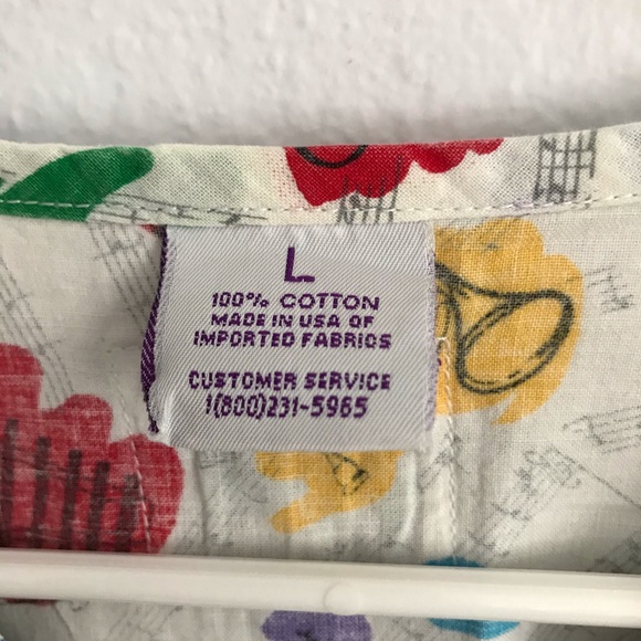 SCRUBS L art painting scrub top - Picture 2 of 5